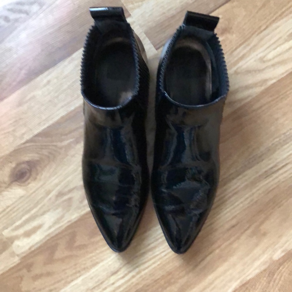 Booties - Picture 4 of 5